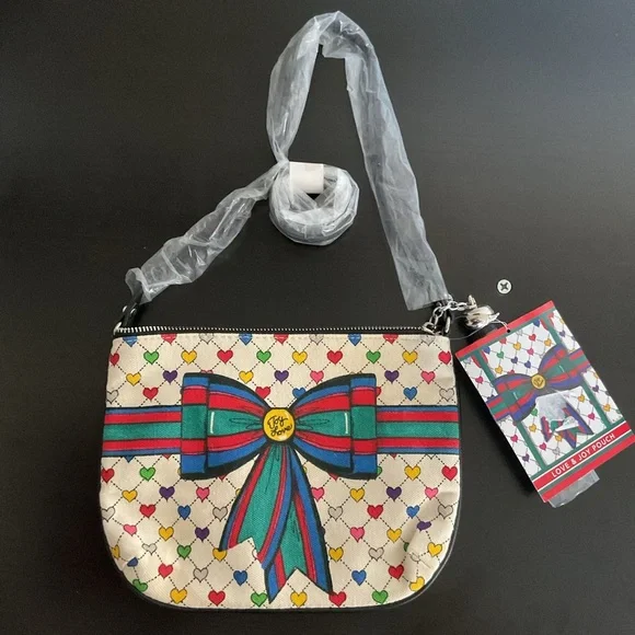Brighton Love & Joy Pouch Crossbody Bag NWT Tom Clancy Hearts Tassel Holiday - Picture 4 of 7